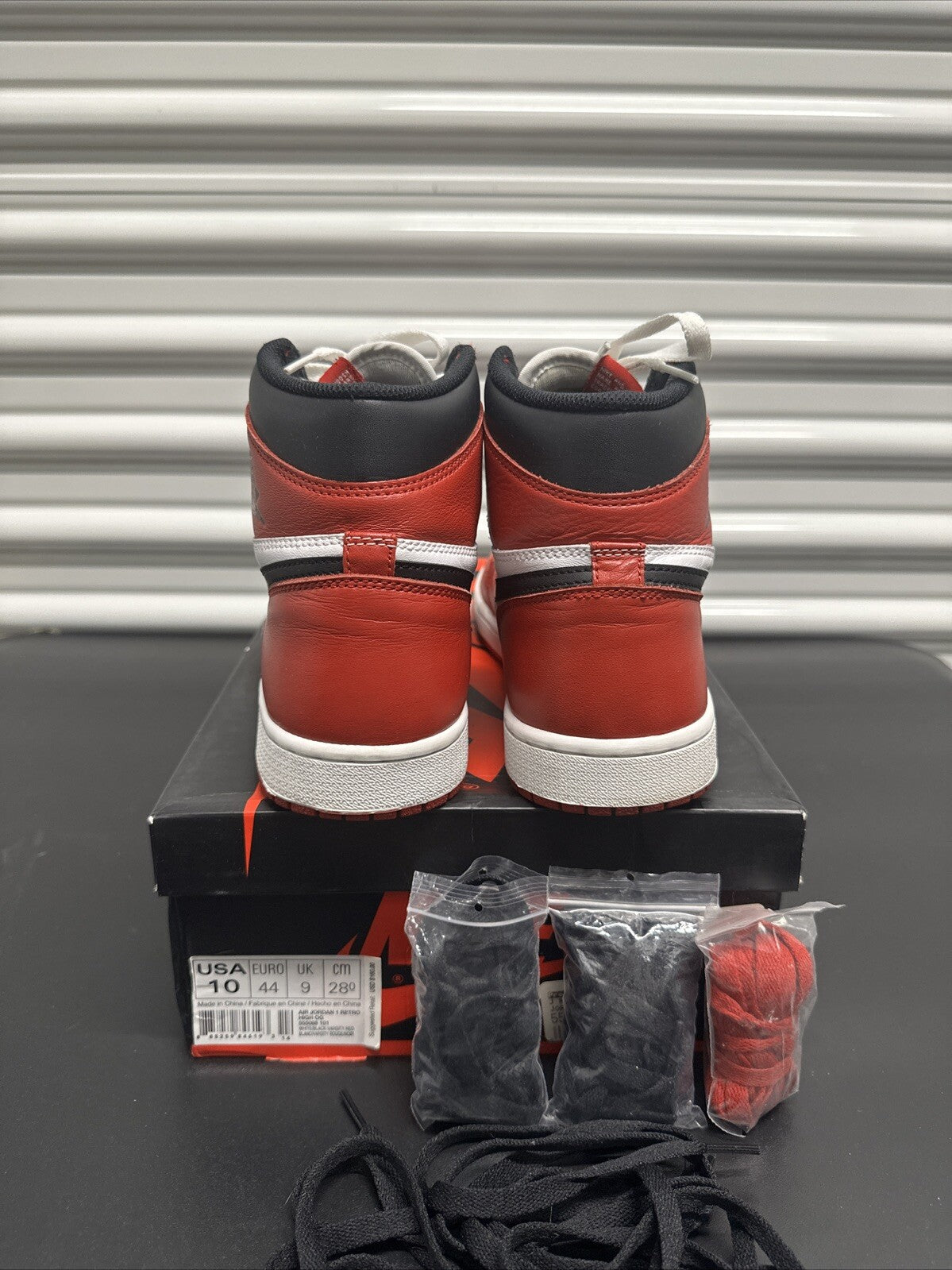 Jordan 1 Retro Chicago (2015)