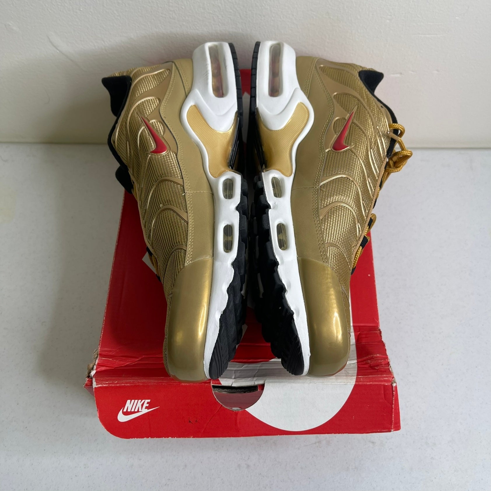 Nike Air Max Plus Metallic Gold (2018)