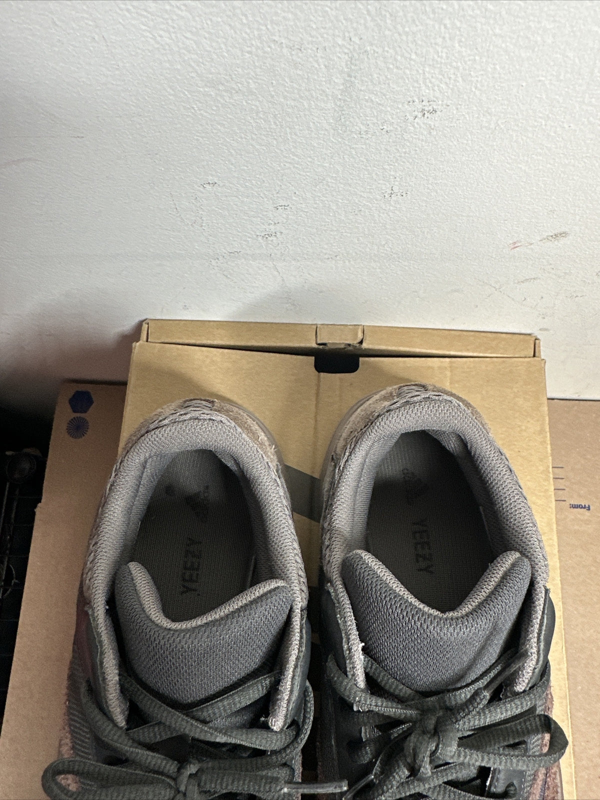 adidas Yeezy Boost 700 Mauve