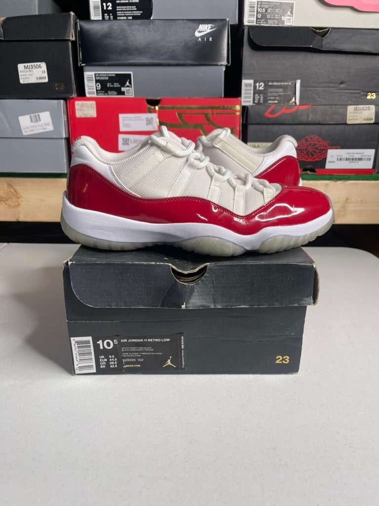 Jordan 11 Retro Low Cherry (2016)