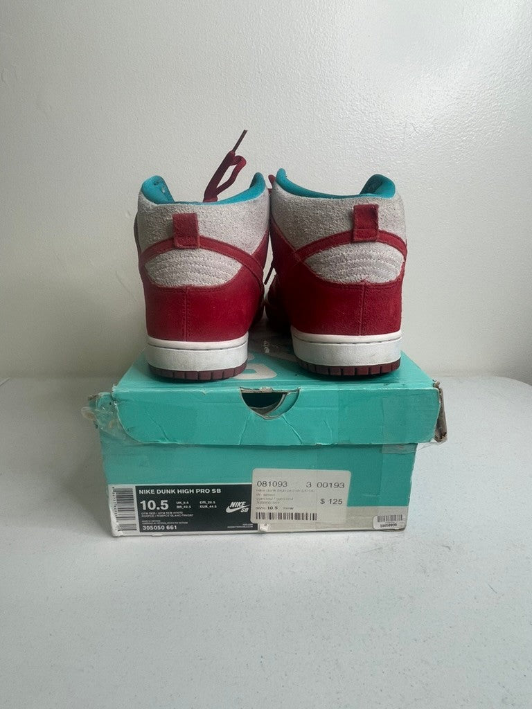 Nike SB Dunk High Dr. Seuss