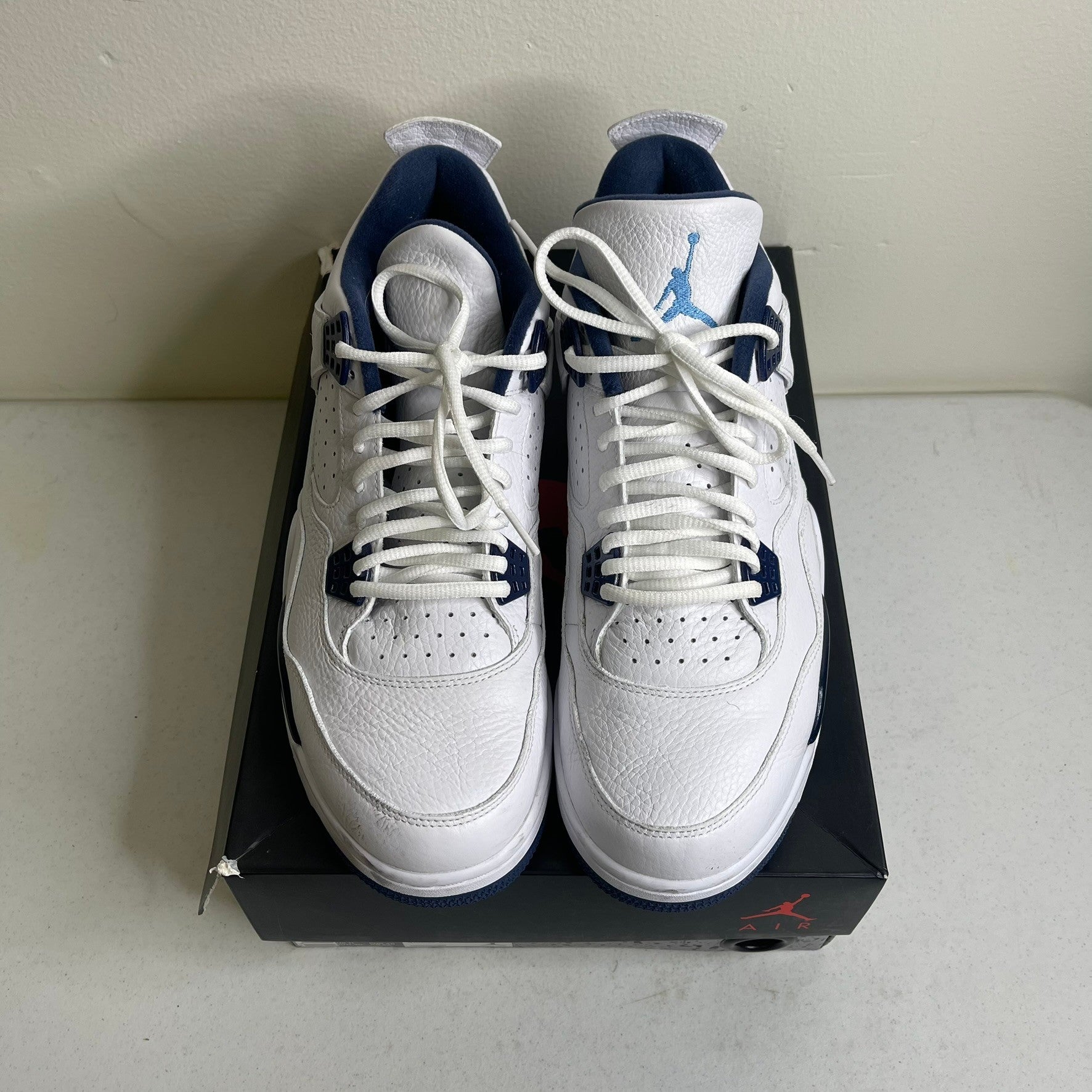 Size 12 - Jordan 4 Retro Columbia (2015)